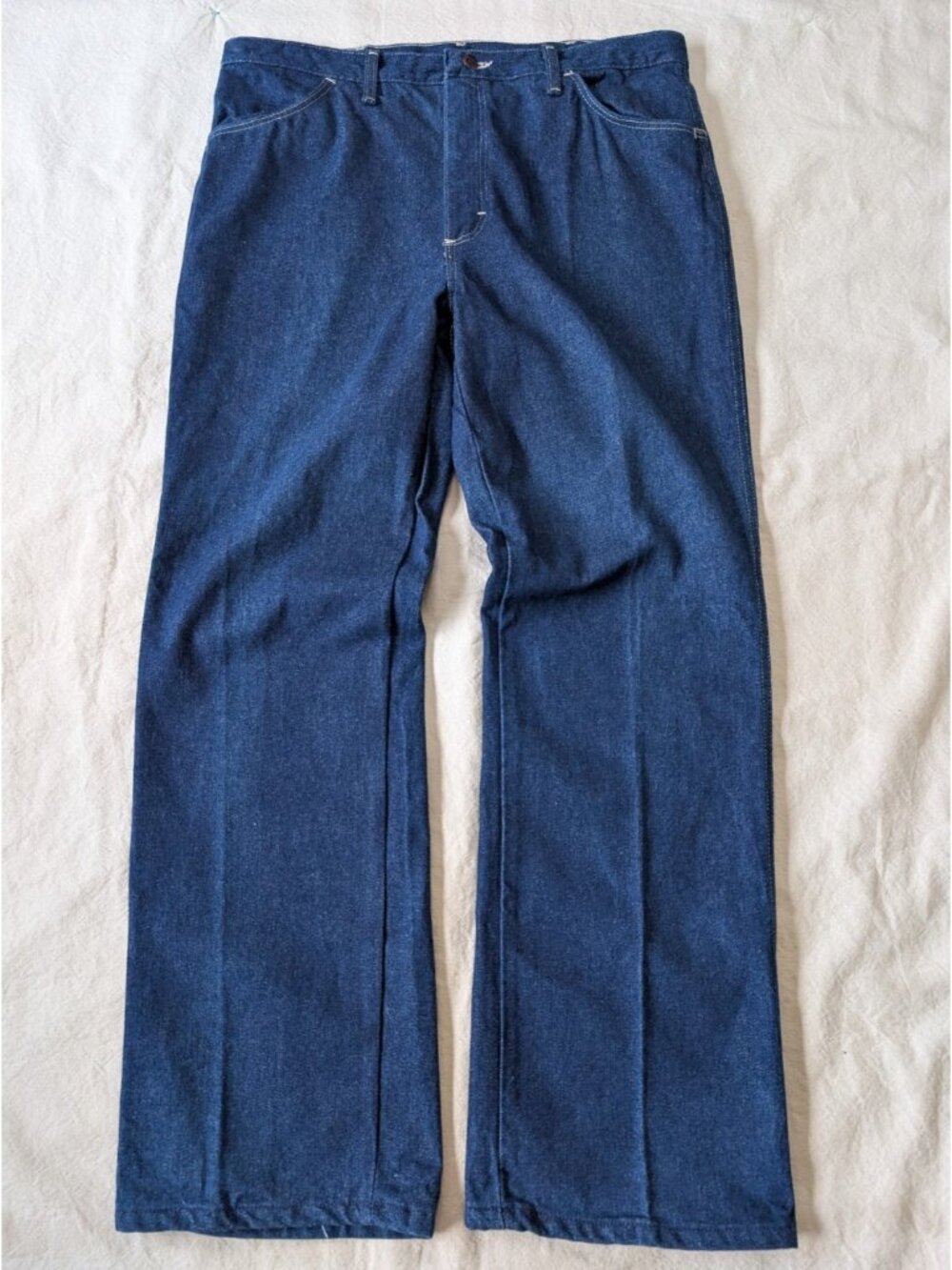 VTG Wrangler Maverick 80s Dark Wash Classic Cowboy Bootcut Cotton Denim USA 38